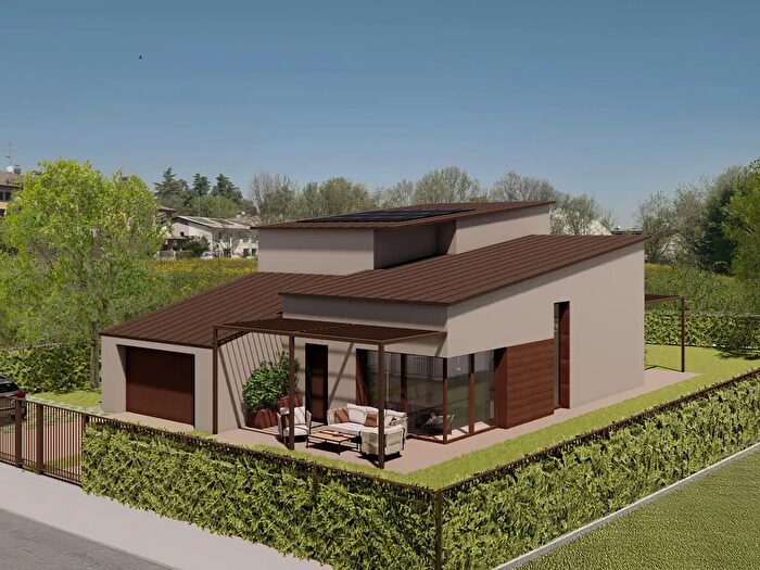 Casa con 6 locali in vendita in Reggio Emilia