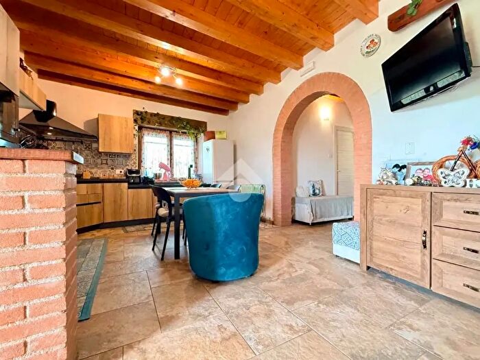 Casa con 5 locali in vendita in Trav Via Torre Masino, Sorga