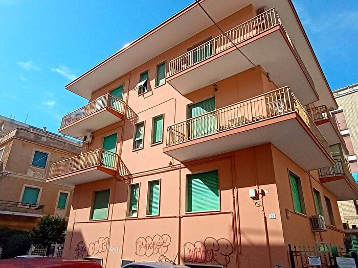 Appartamento trilocale in affitto in Via Palermo, Centro, Nettuno