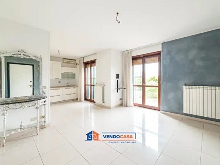 Appartamento trilocale in vendita in Via Rubatto, Carmagnola