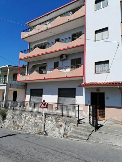 Appartamento trilocale in vendita in Via Duca dAosta, Condofuri