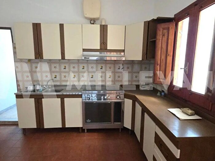 Casa quadrilocale in vendita in Via Trento, Scicli