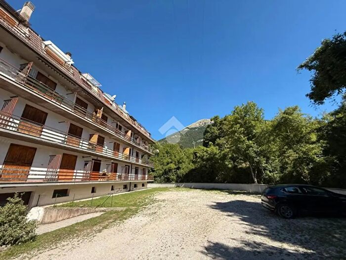 Appartamento bilocale in vendita in Via Arquati Antonio, Filettino