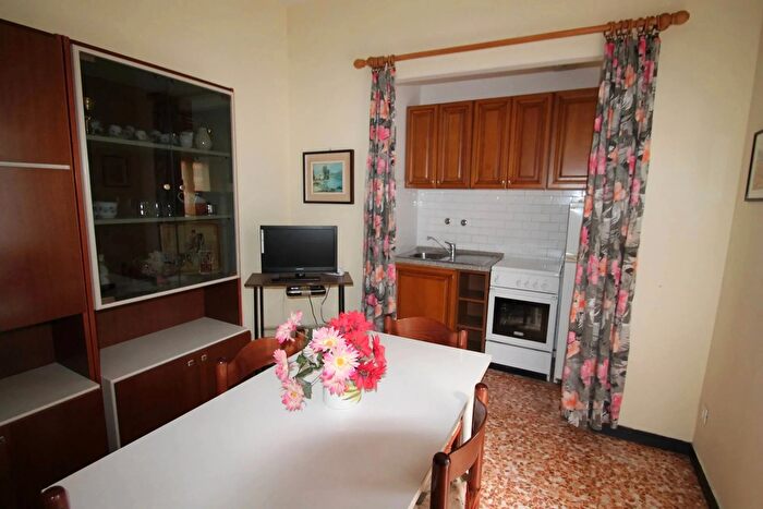 Appartamento bilocale in affitto in Borghetto Santo Spirito