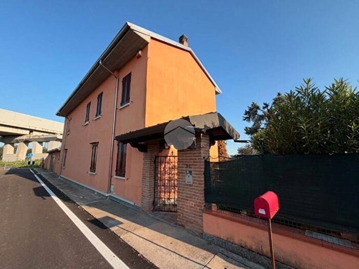 Casa con 5 locali in vendita in VIA MATTEOTTI, San Giorgio Bigarello