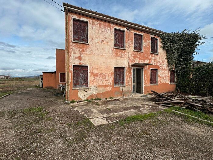 Casa trilocale in vendita in Via Matteotti, Noventa Vicentina
