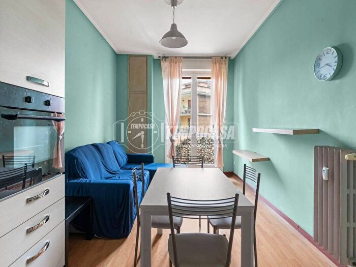 Appartamento trilocale in affitto in via pacini, Città Studi, Milano