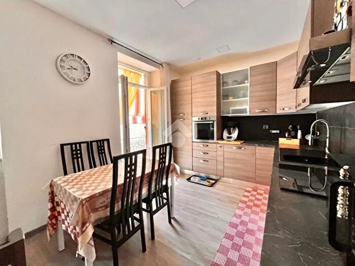Appartamento trilocale in vendita in Viale Giuseppe Garibaldi, La Spezia