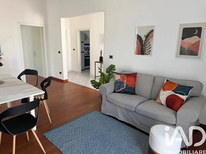 Appartamento con 9 locali in vendita in Viale Italia, Cervia
