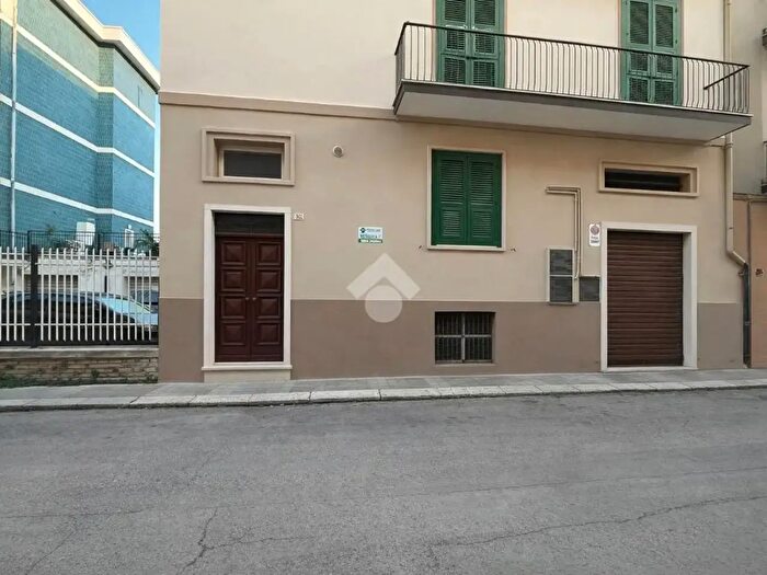 Appartamento trilocale in vendita in Piano Rialzato Brescia, San Severo