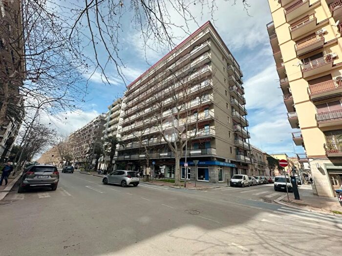 Appartamento trilocale in vendita in Corso Roma, Foggia