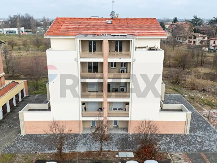 Appartamento quadrilocale in vendita in Reggio Emilia