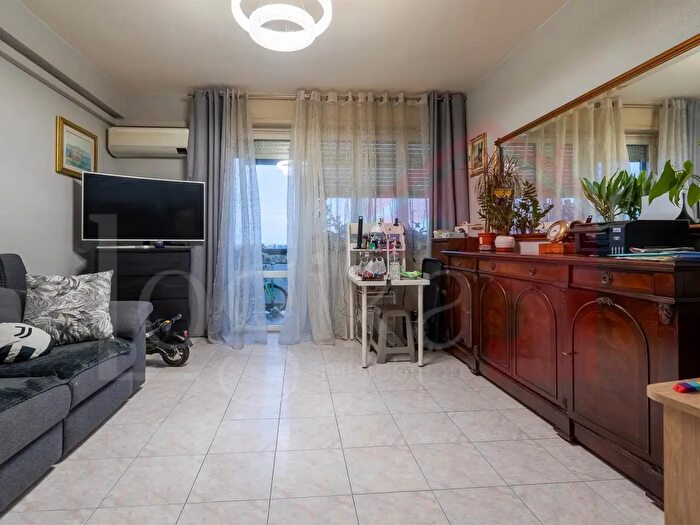 Appartamento trilocale in vendita in Via Verdi, Pieve Emanuele