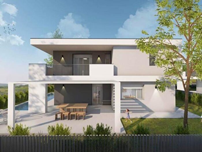 Casa con 5 locali in vendita in Via Roma, Albignasego