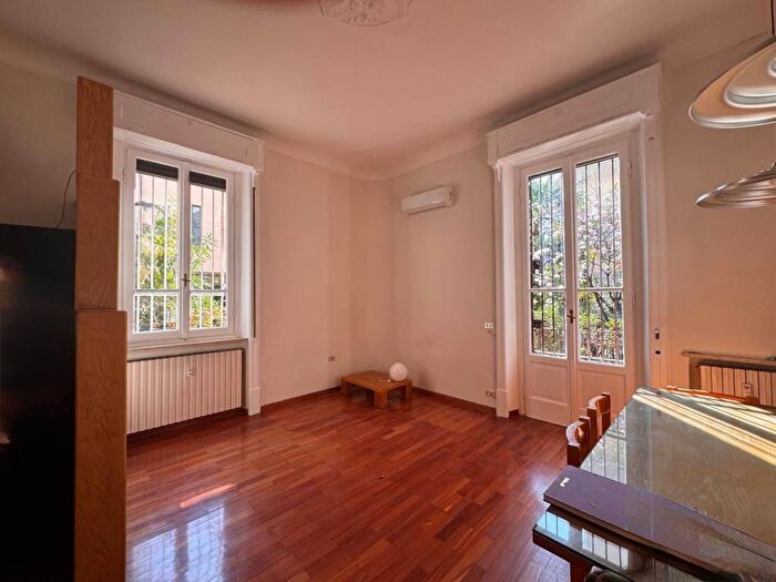 Appartamento trilocale in affitto in Via Francesco Anzani, Cadore, Milano