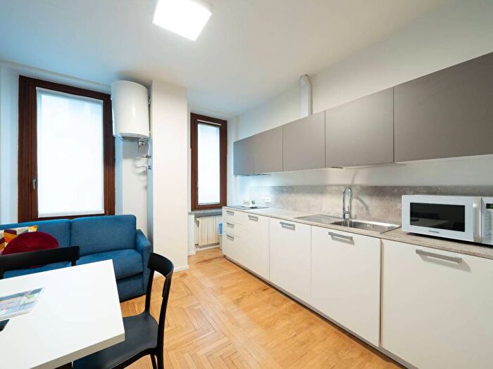 Appartamento bilocale in affitto in Via Simon da Cusighe, Centro, Belluno