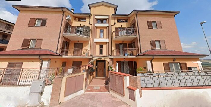 Casa con 7 locali in vendita in Via Parco delle More, Castelluccio Dei Sauri