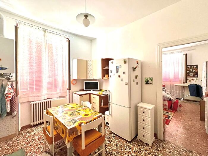 Appartamento bilocale in vendita in Viale Valganna, Varese