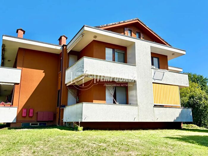 Appartamento bilocale in vendita in Via dei Molè, Coazze