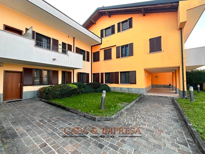 Appartamento bilocale in affitto in Via Sant'Isidoro, Vimodrone