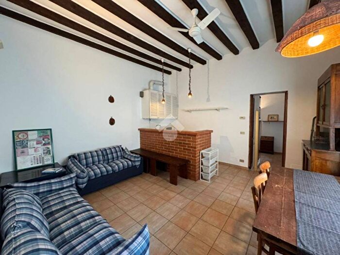 Appartamento bilocale in affitto in Via CUSTODI, Corso San Gottardo, Milano