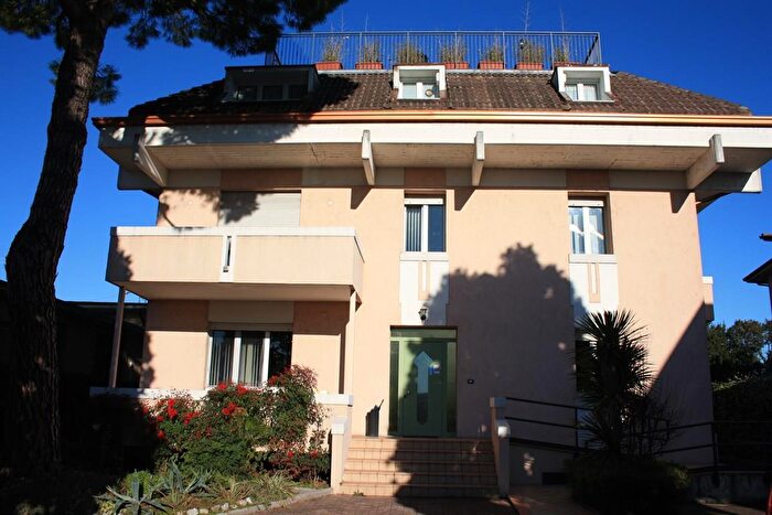 Appartamento trilocale in vendita in Viale Marconi, Desenzano Del Garda