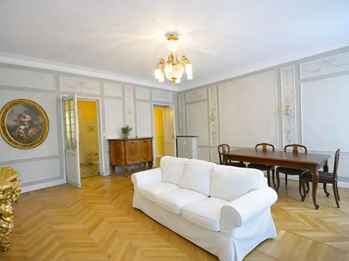 Appartamento con 6 locali in affitto in Via Amedeo Peyron, Torino