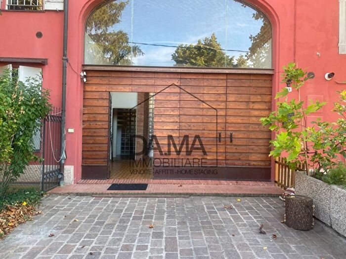 Appartamento bilocale in affitto in Via Colorno, Centro Storico, Parma