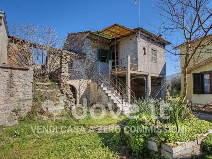 Casa trilocale in vendita in Via Fontana Olente, Ferentino