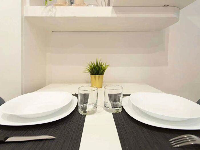 Appartamento monolocale in affitto in Via della Lungarina, Roma