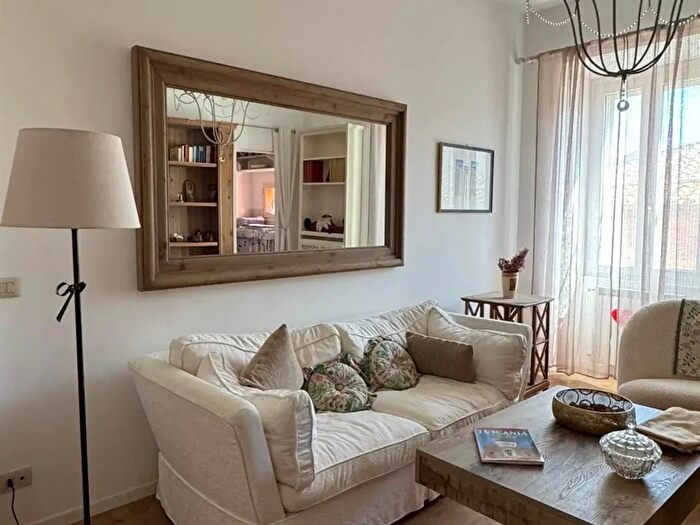 Appartamento quadrilocale in vendita in Via Roma, Tuscania