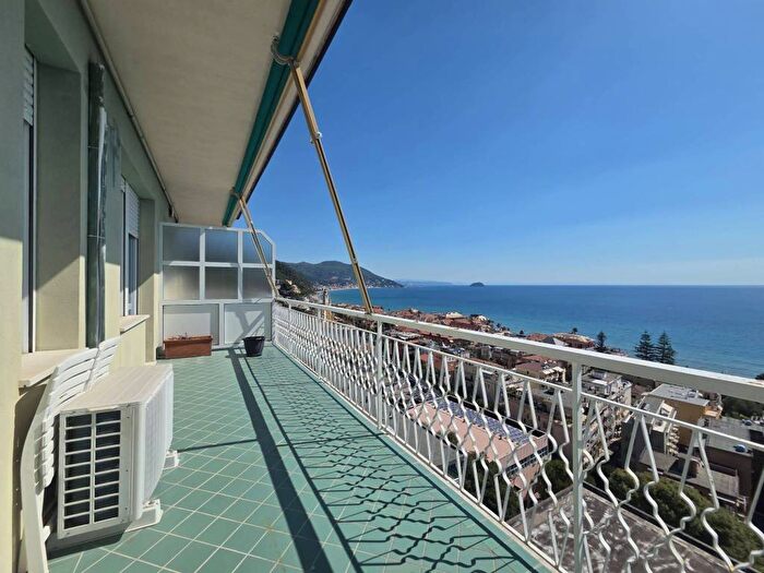 Appartamento bilocale in affitto in Via Castello Romano, Laigueglia