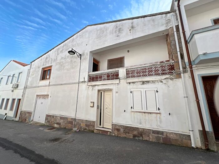 Casa con 7 locali in vendita in Via Piemontesi, Calasetta