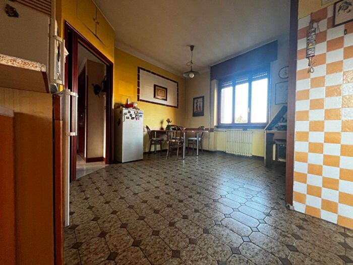 Appartamento trilocale in vendita in Via Benedetto Diotti, Milano