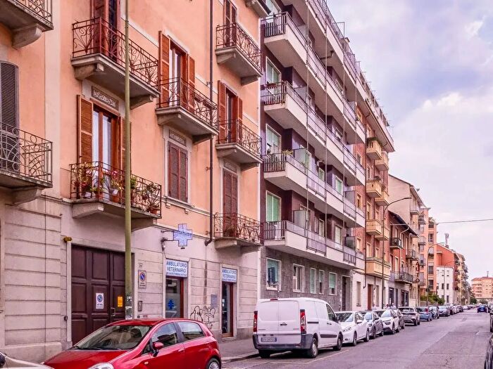 Appartamento quadrilocale in vendita in Via Moretta, Torino