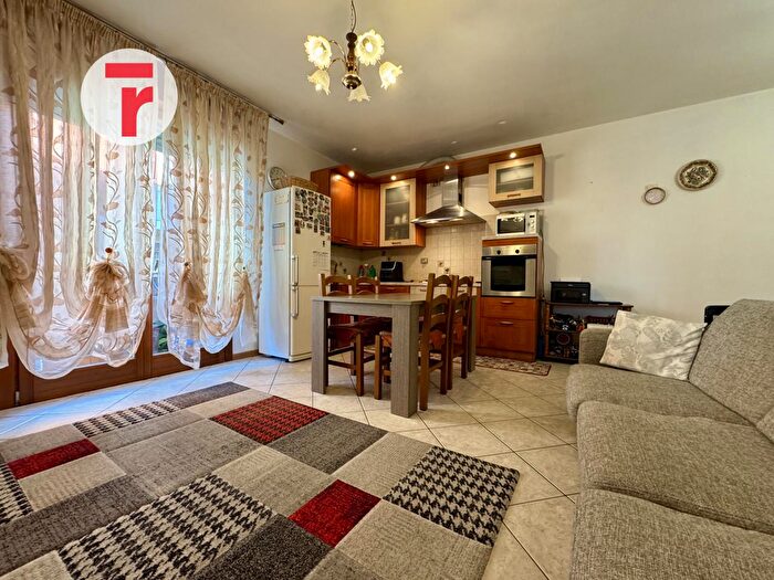 Appartamento trilocale in vendita in Via Baldon Don Domenico, Campodarsego