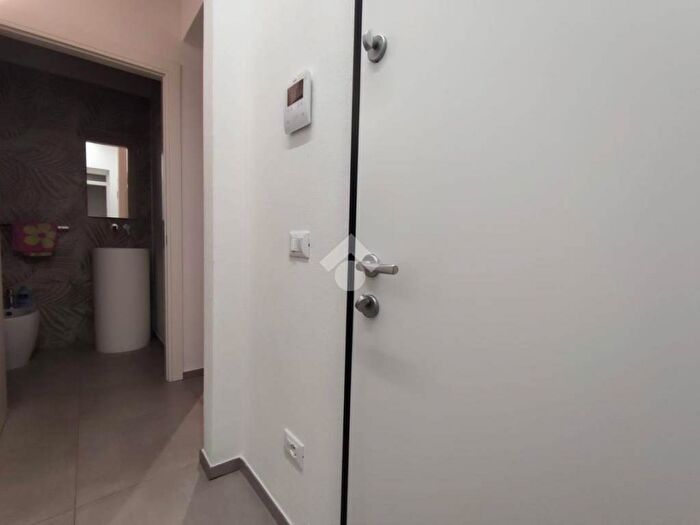 Appartamento trilocale in affitto in Via Trento e Trieste, Centro Storico, Carpi