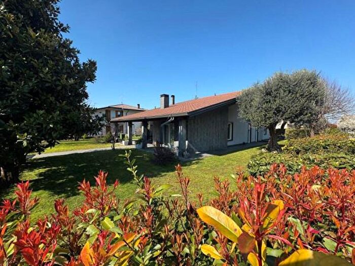 Casa con 6 locali in vendita in San Giovanni Lupatoto