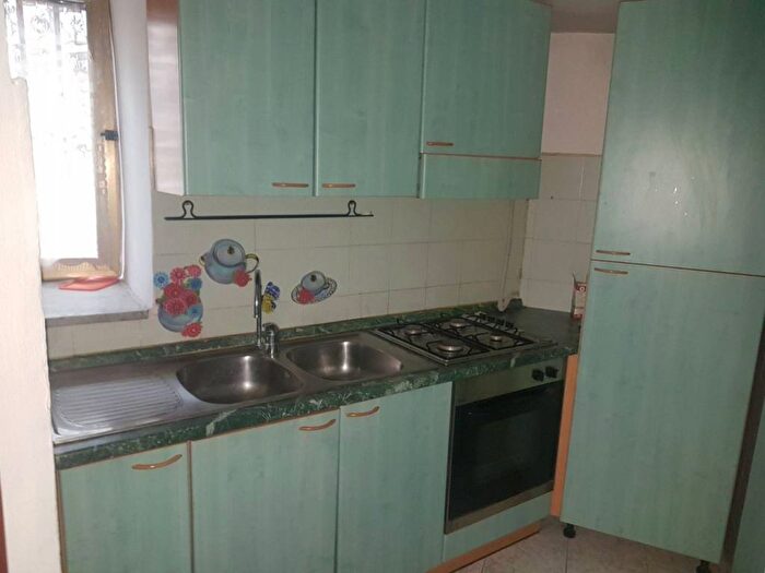 Appartamento bilocale in affitto in Via cangiani, Zona Ospedaliera, Napoli