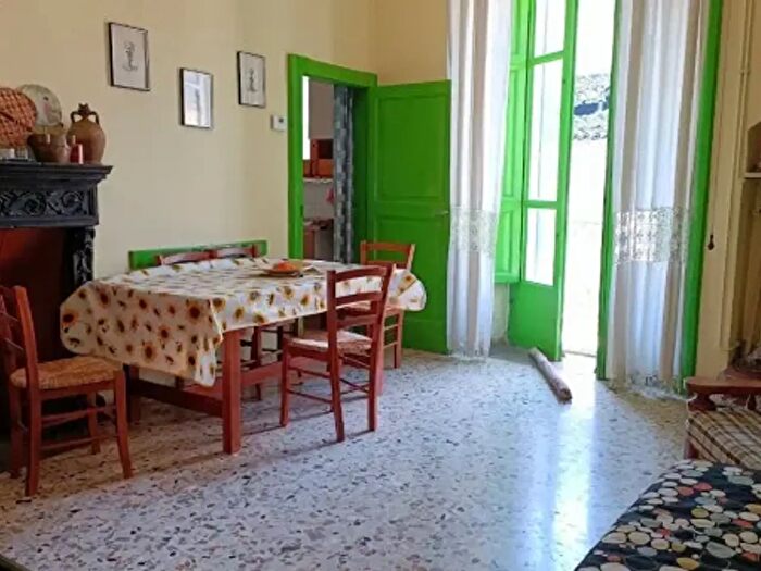 Casa con 6 locali in vendita in Via Calderari, Bojano