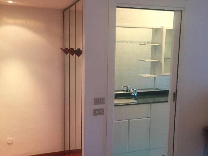 Appartamento monolocale in affitto in Ripa di Porta Ticinese, Navigli Darsena, Milano