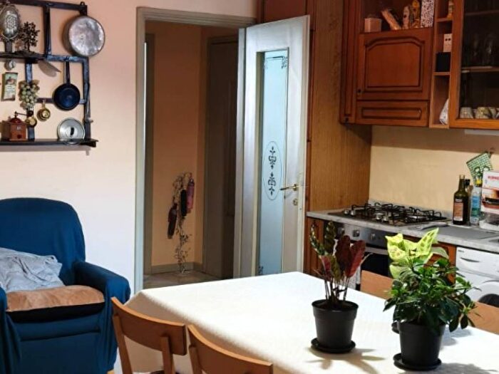 Appartamento trilocale in affitto in Via Damiano Chiesa, Centro, Vescovato