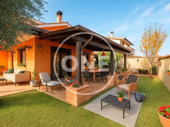 Casa con 5 locali in vendita in Via Pisano, Pomezia