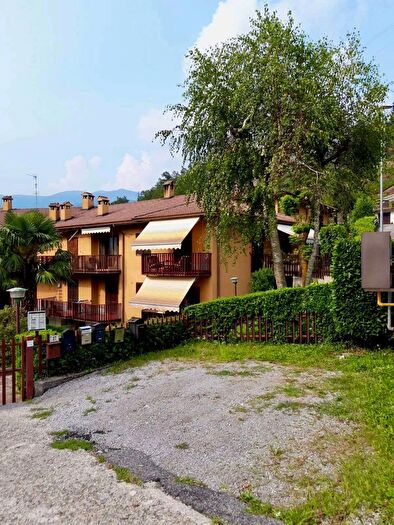 Appartamento bilocale in vendita in Via Santa Maria Immacolata, SantOmobono Terme