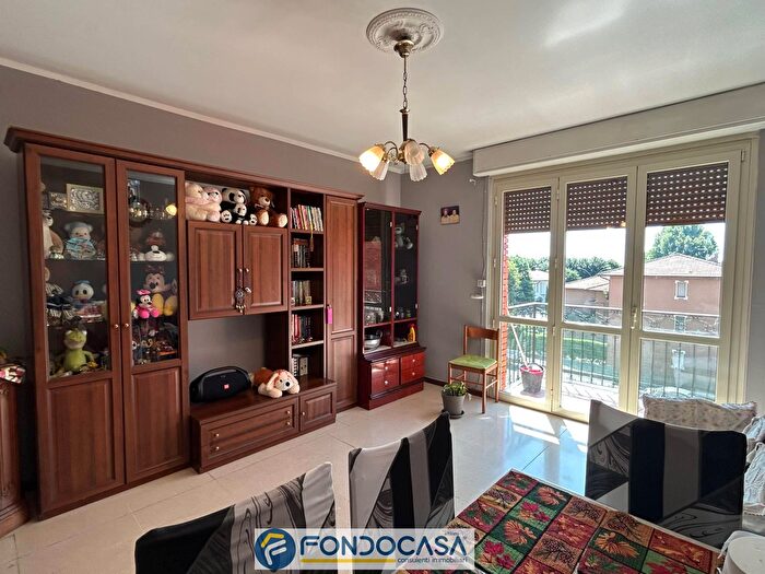 Appartamento quadrilocale in vendita in Via Gigli, Rovato