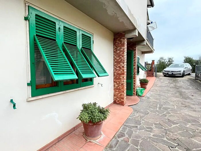 Appartamento quadrilocale in vendita in Vinci