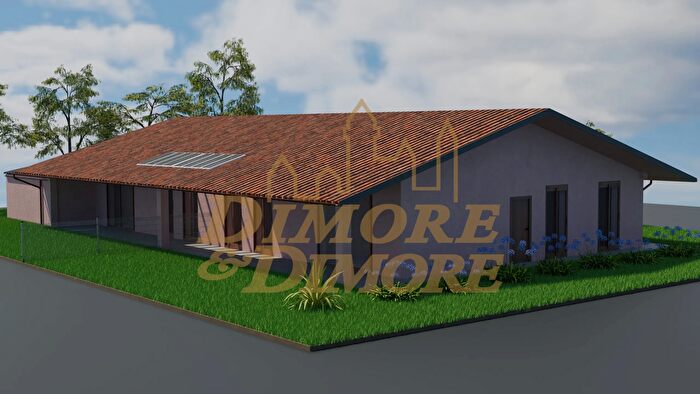 Casa con 5 locali in vendita in Via Cantarana, Gravellona Toce