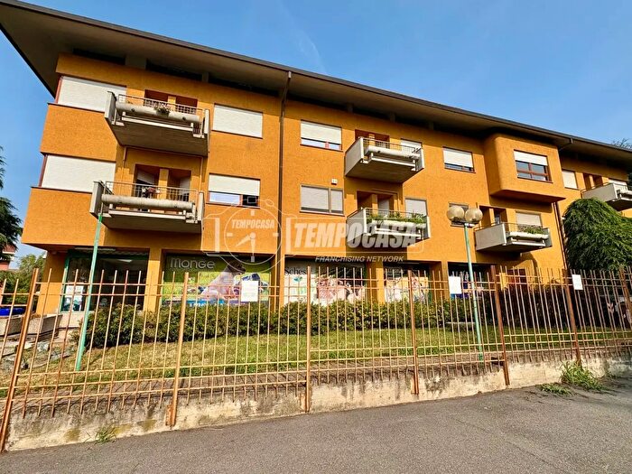 Appartamento quadrilocale in vendita in Via Dante Alighieri, Rivalta Di Torino
