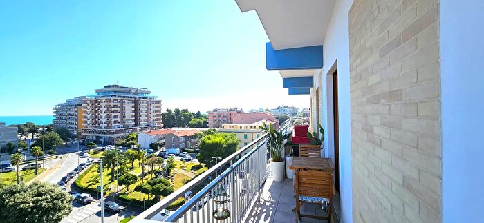 Appartamento trilocale in vendita in Corso Matteotti, Torino