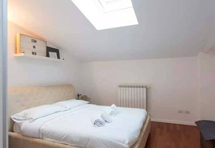 Appartamento trilocale in affitto in Via Valsugana, Ripamonti Fondazione Prada, Milano